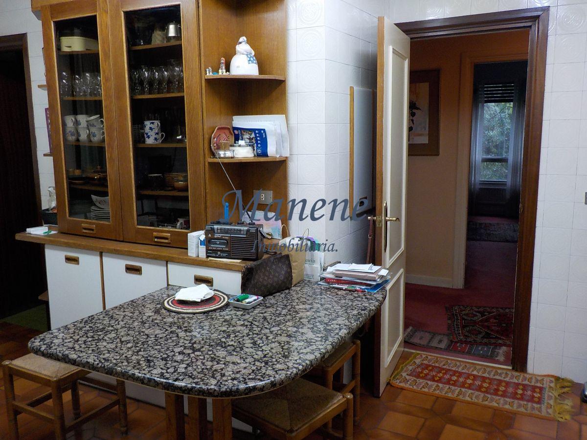 For sale of flat in Getxo