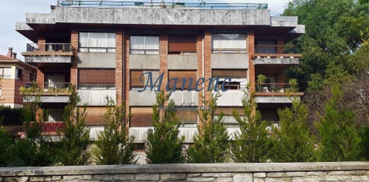 For sale of flat in Getxo