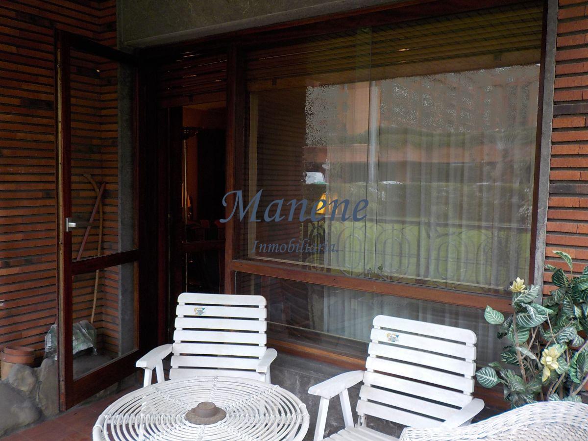 For sale of flat in Getxo