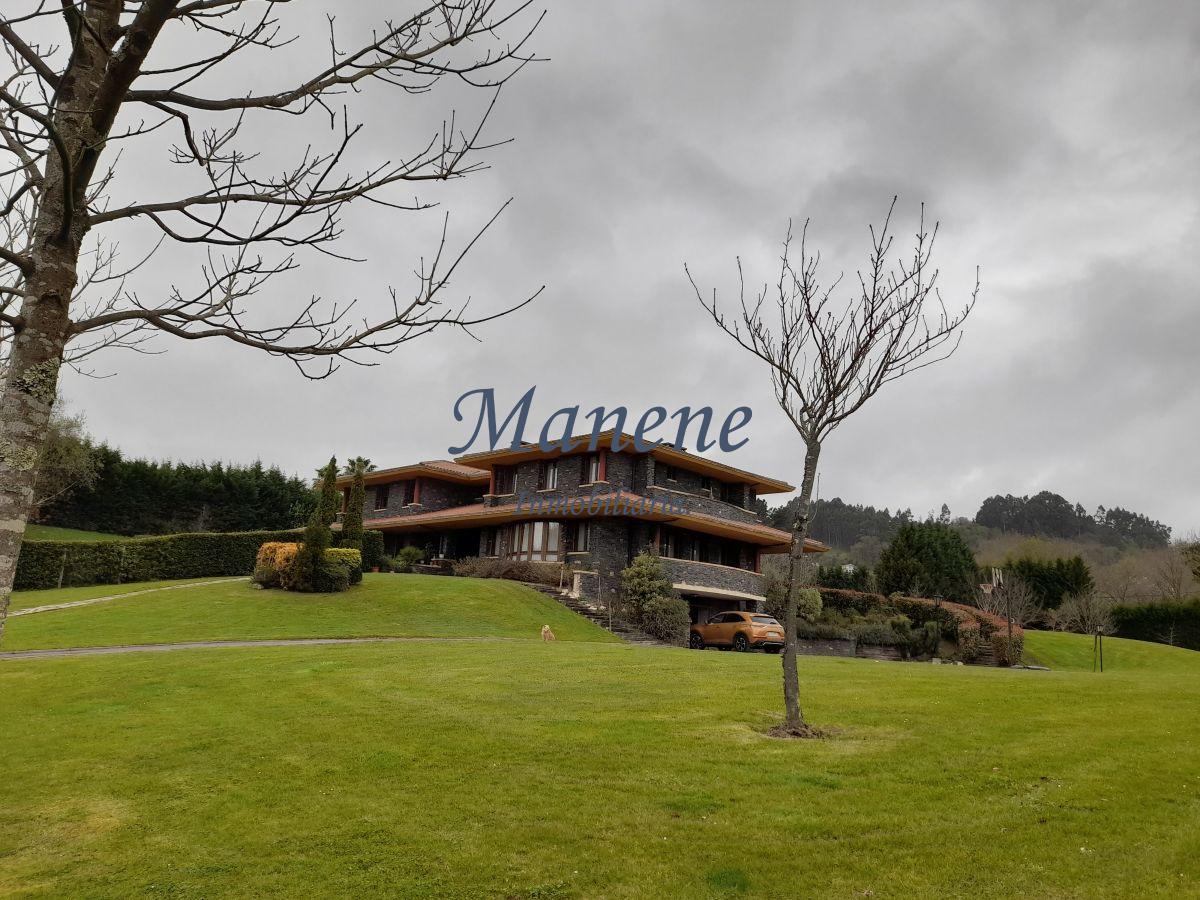 For sale of chalet in Loiu