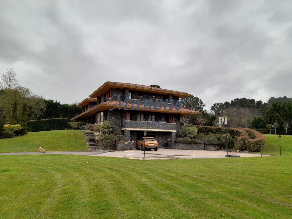 For sale of chalet in Loiu