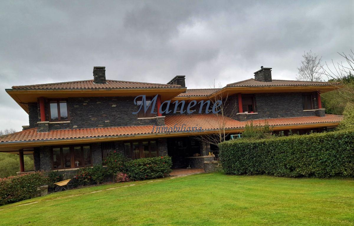 For sale of chalet in Loiu