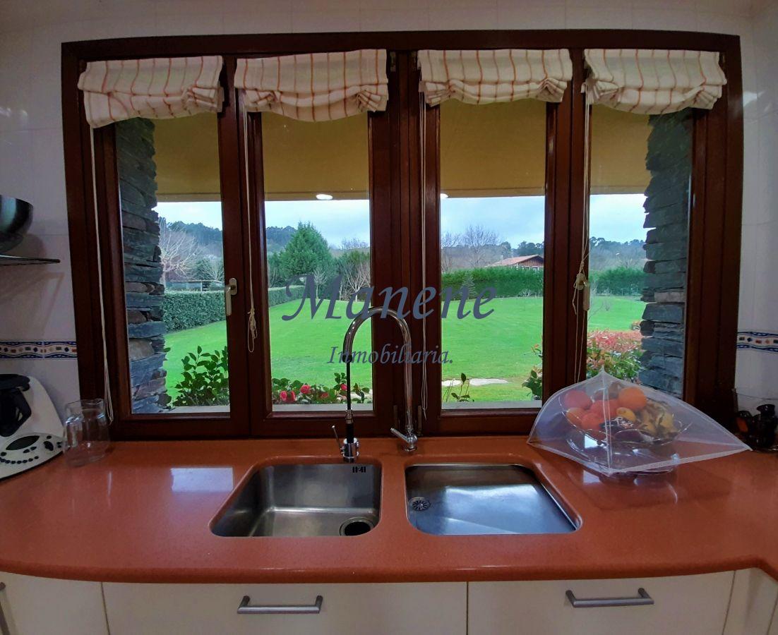 For sale of chalet in Loiu