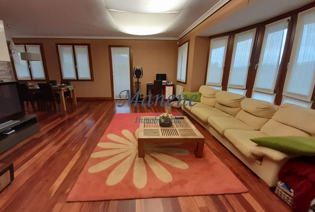 For sale of chalet in Loiu
