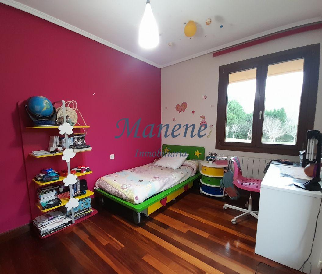 For sale of chalet in Loiu