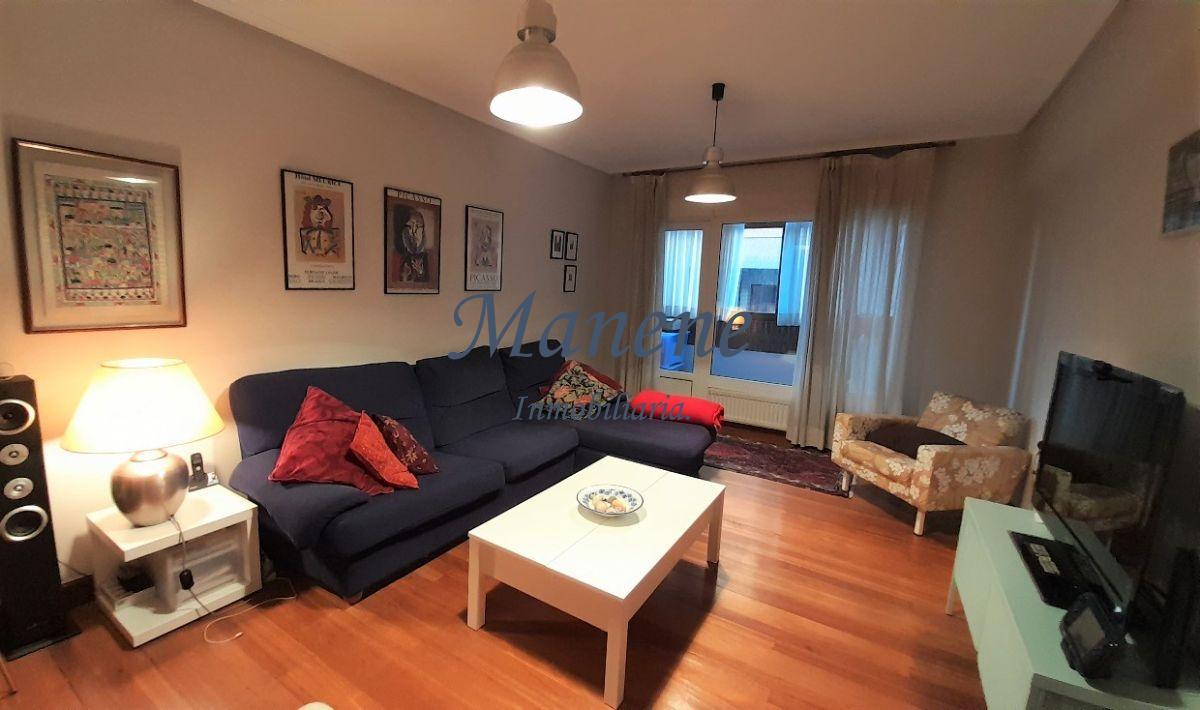 For sale of flat in Getxo