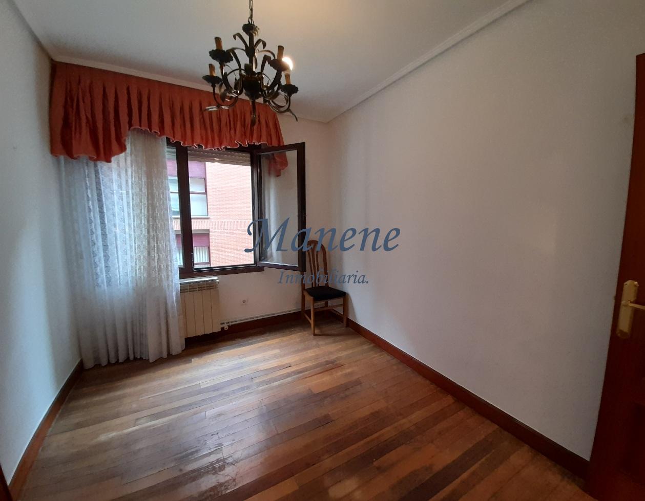 For sale of flat in Getxo