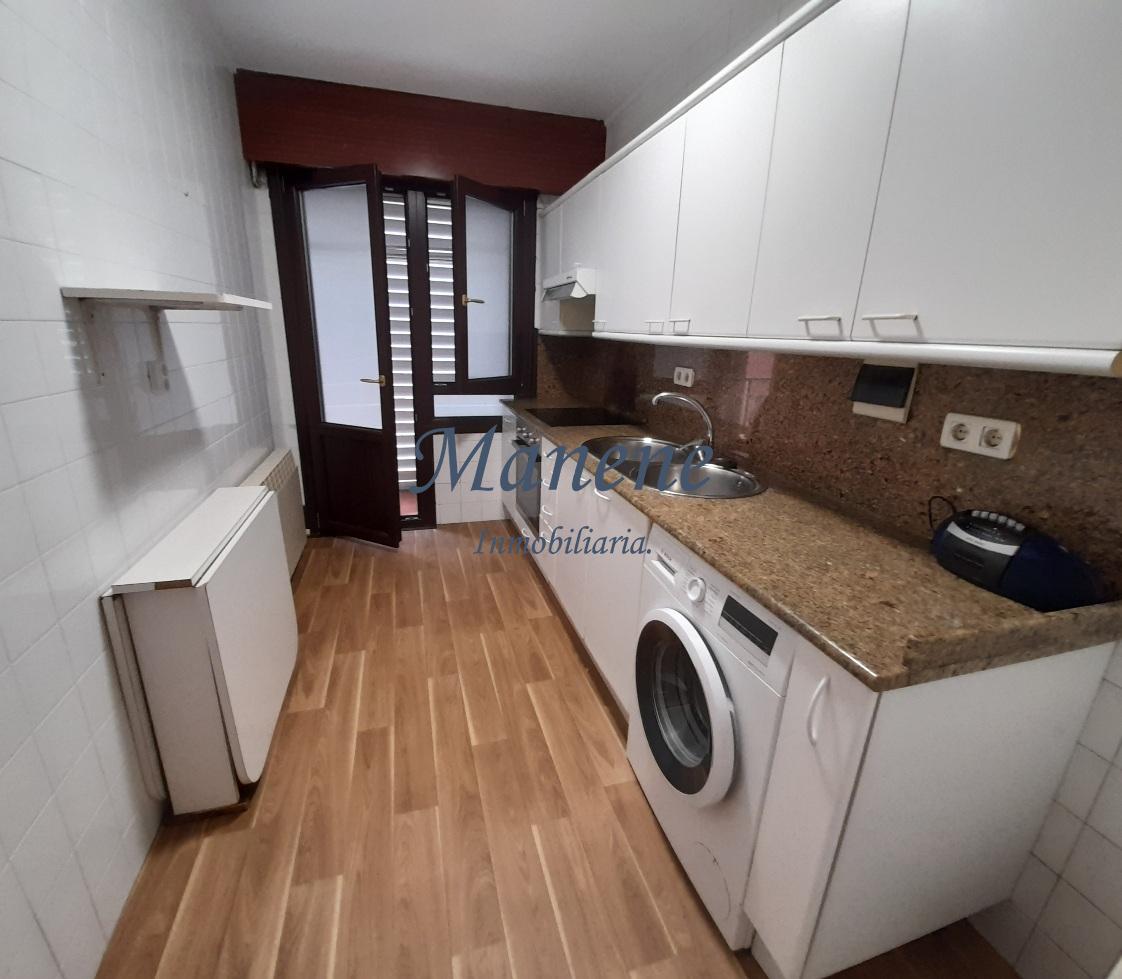For sale of flat in Getxo