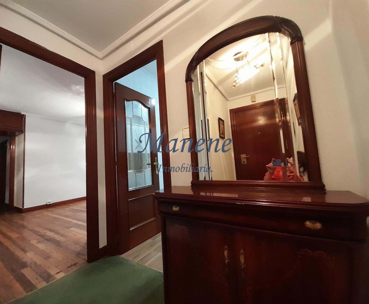 For sale of flat in Getxo