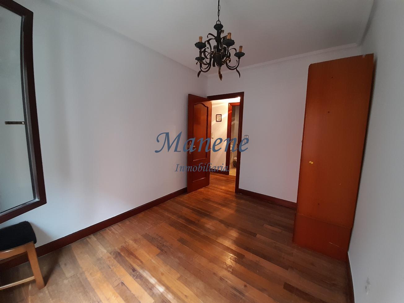 For sale of flat in Getxo