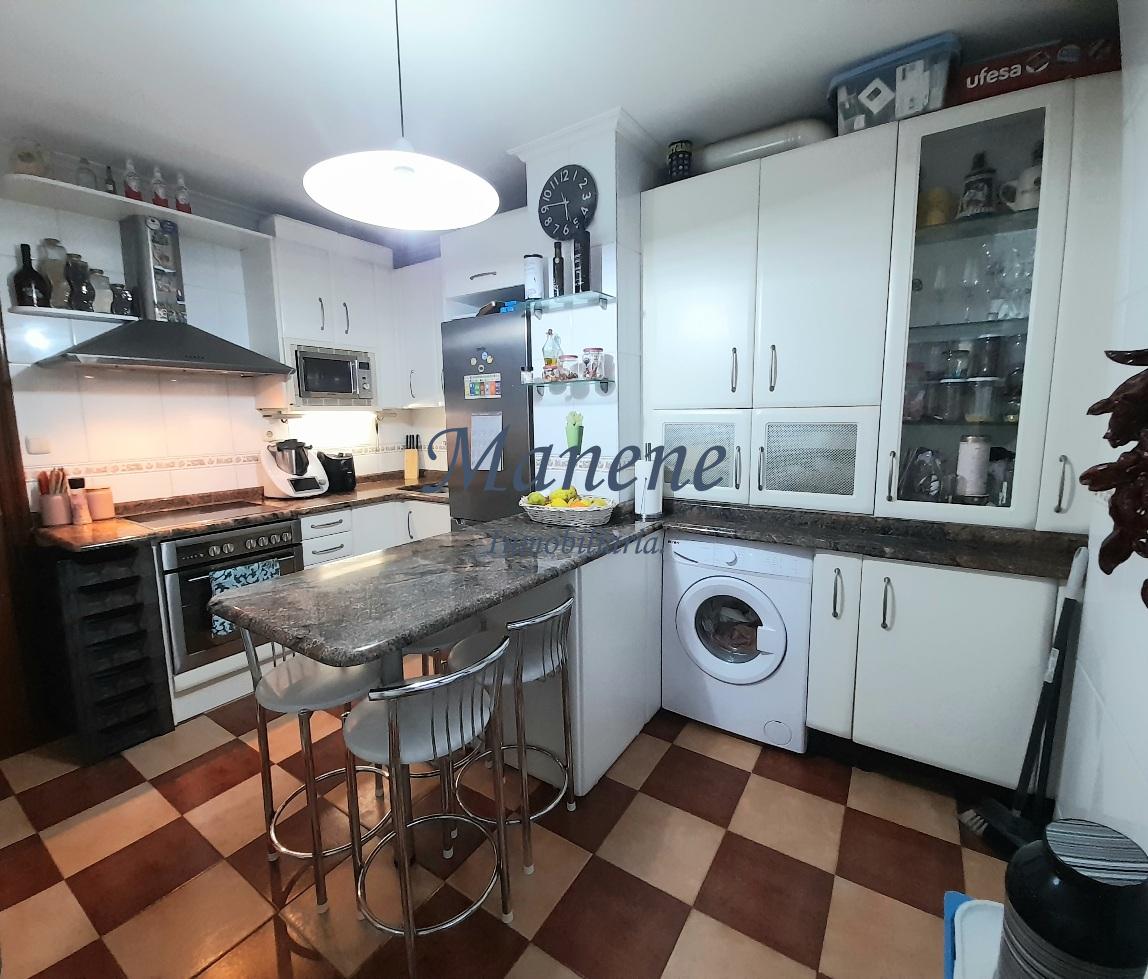 For sale of flat in Berango