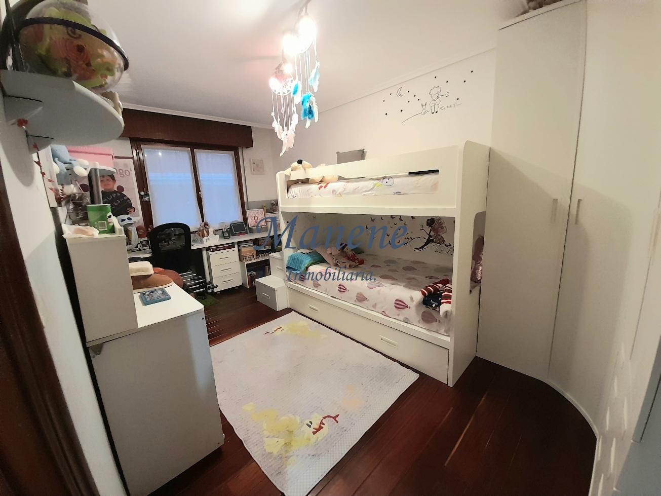 For sale of flat in Berango