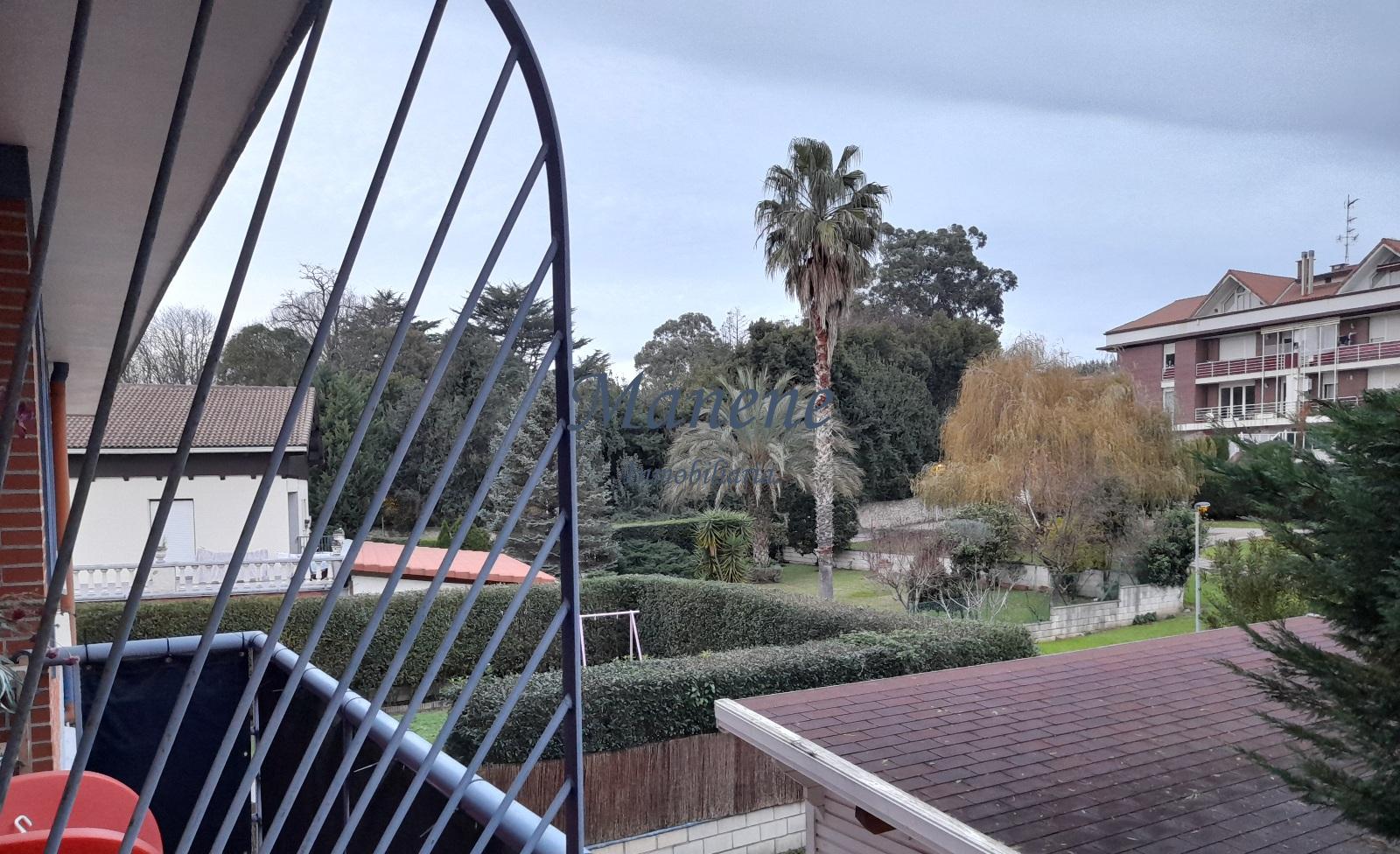 For sale of flat in Berango
