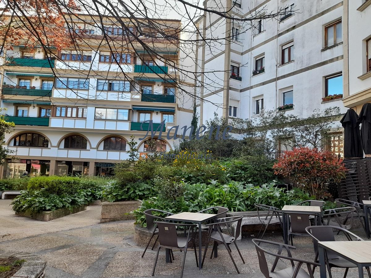 For sale of flat in Getxo