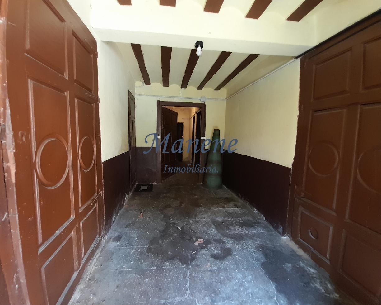 For sale of house in La Rioja