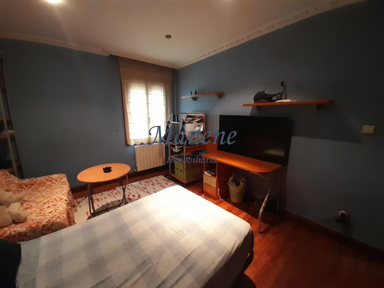 For sale of flat in Getxo