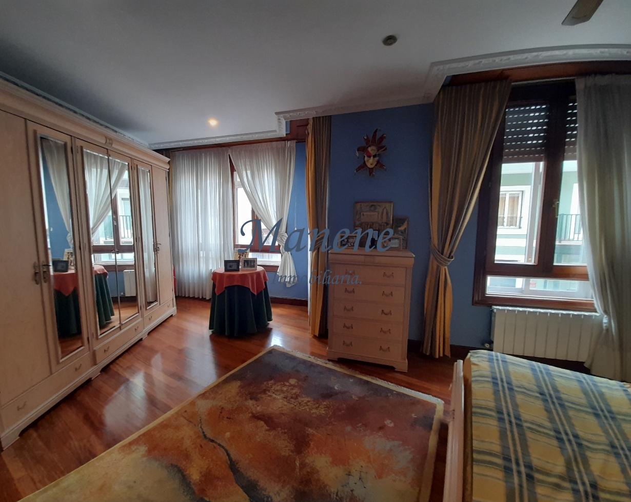 For sale of flat in Getxo
