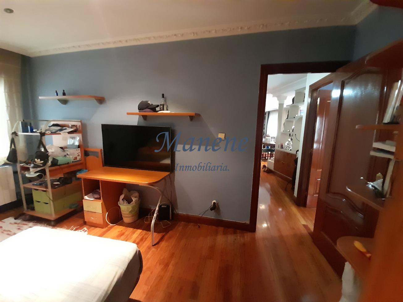 For sale of flat in Getxo