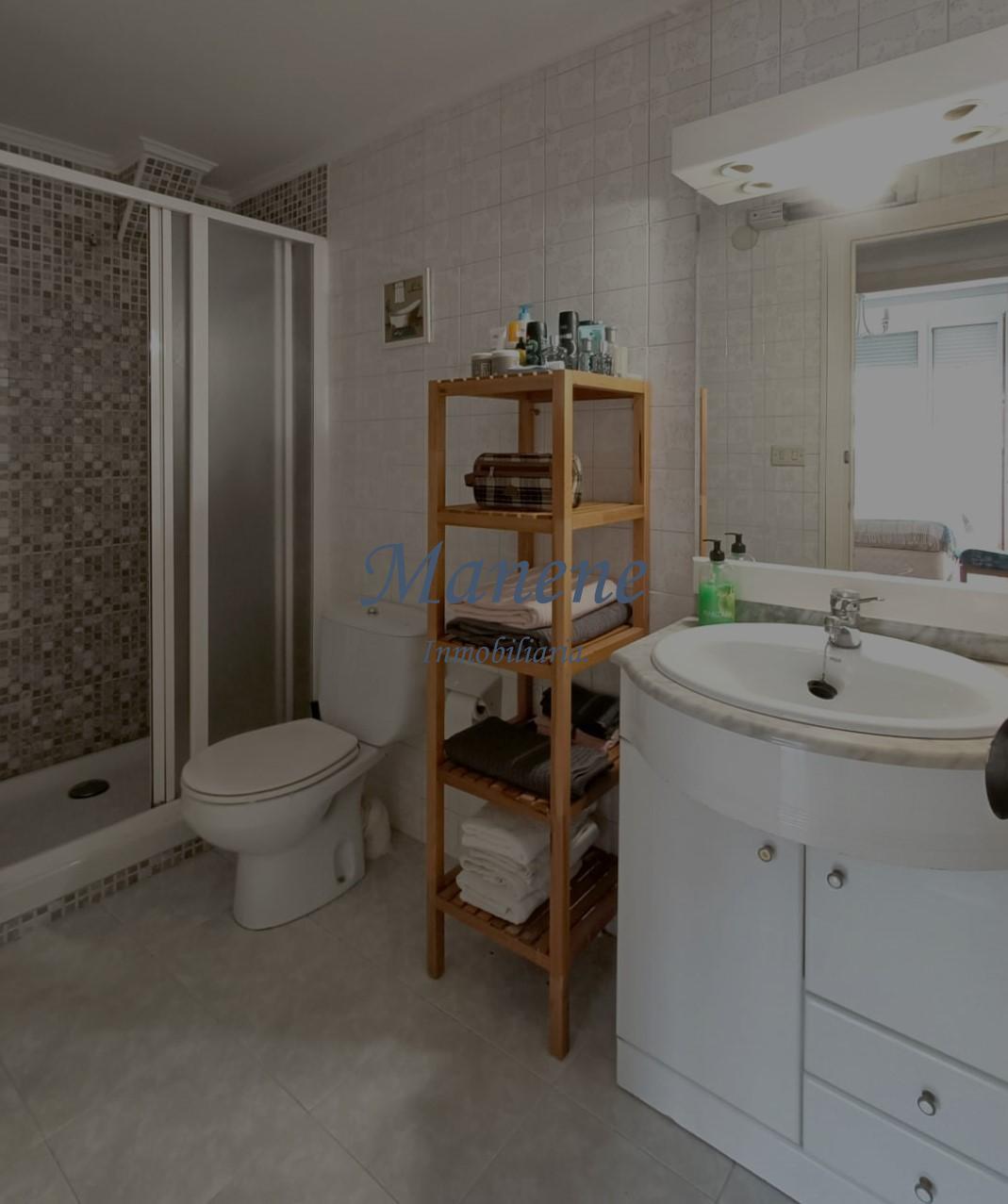 For sale of flat in Getxo