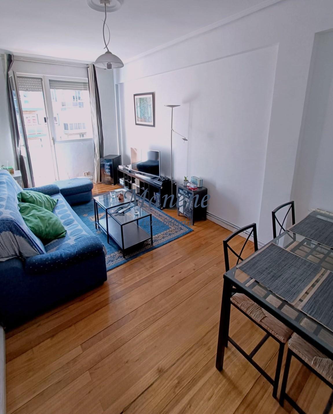 For sale of flat in Getxo