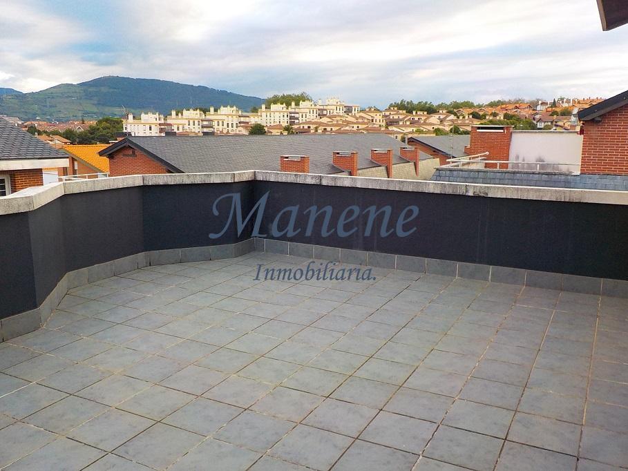 For sale of chalet in Getxo