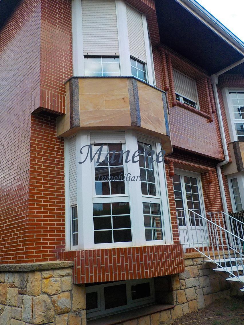 For sale of chalet in Getxo