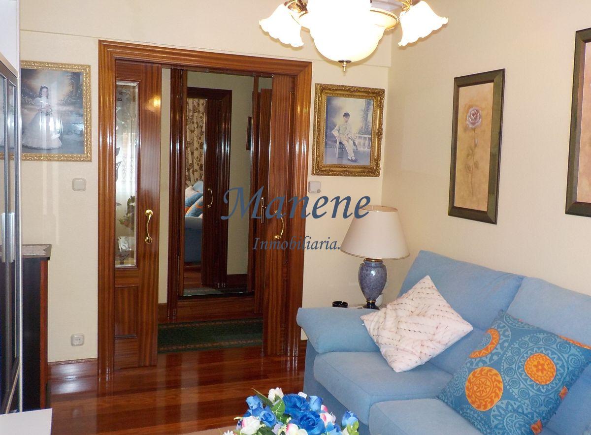 For sale of flat in Sopelana