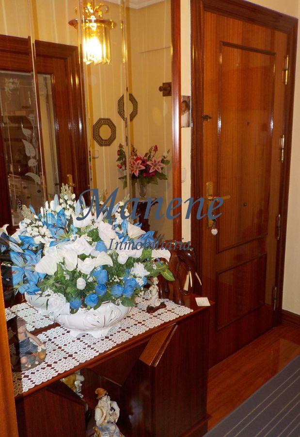 For sale of flat in Sopelana