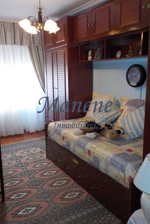 For sale of flat in Sopelana