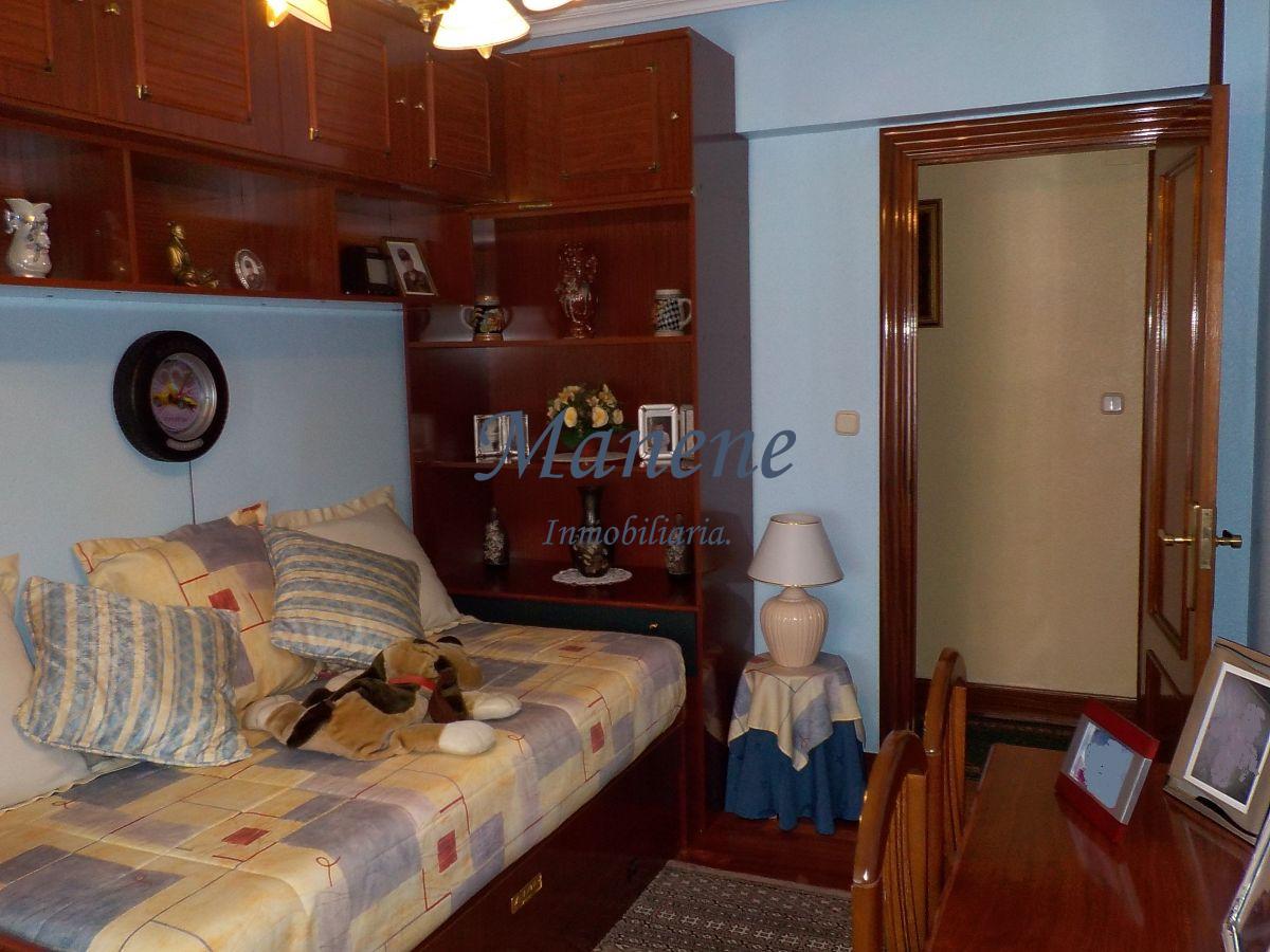 For sale of flat in Sopelana