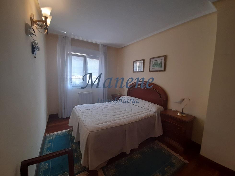 For sale of chalet in Gorliz