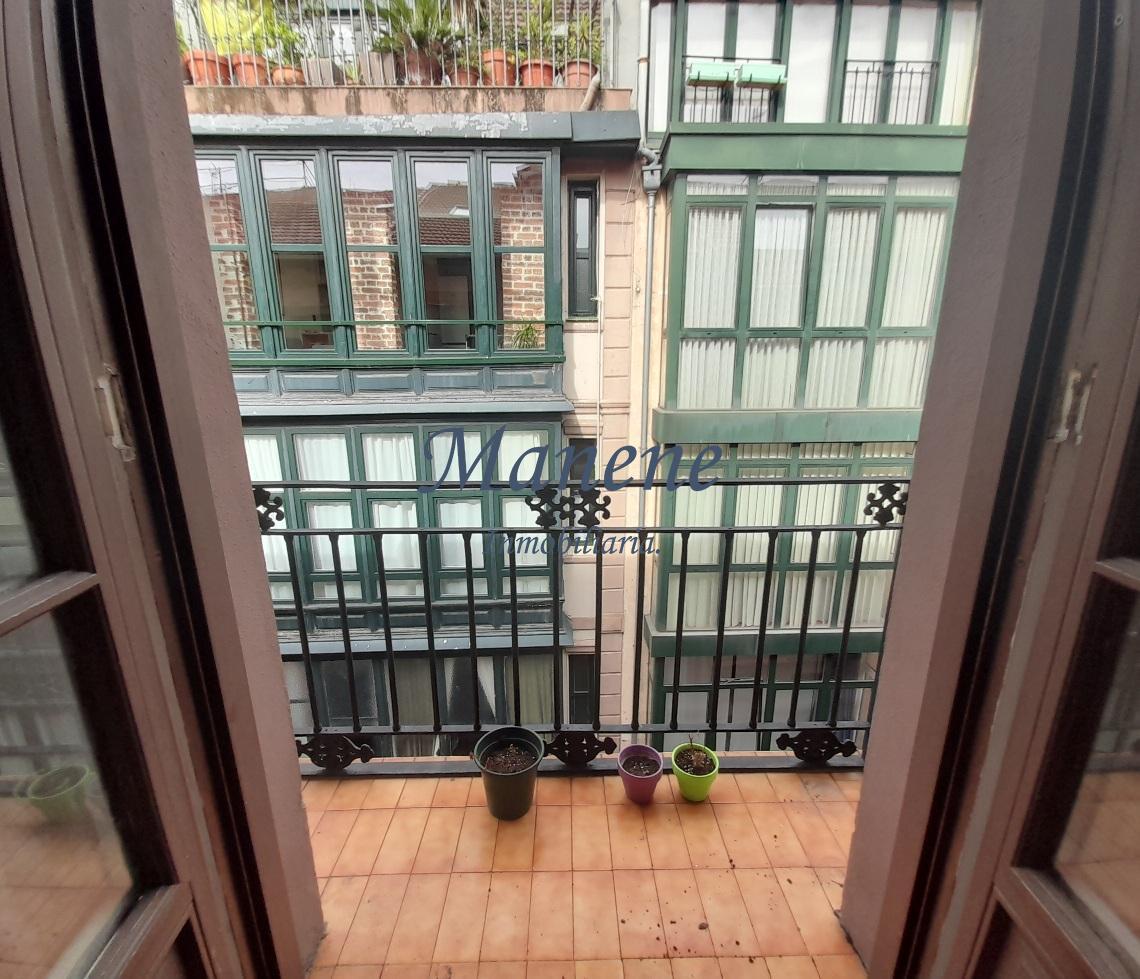 For sale of flat in Bilbao