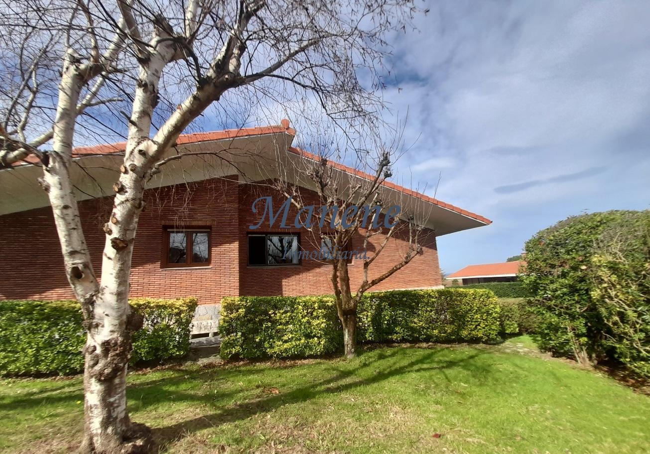 Venta de chalet en Sopelana