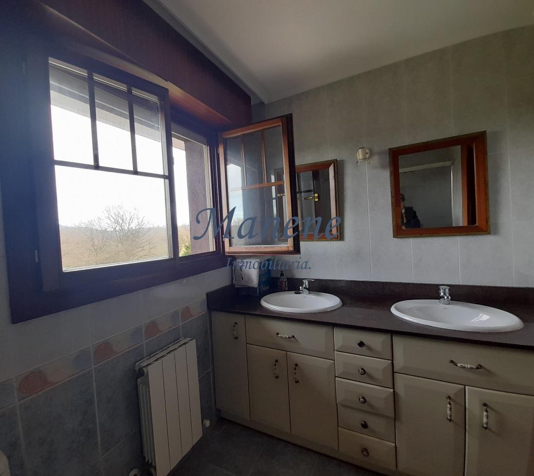 Venta de finca rústica en Laukiz