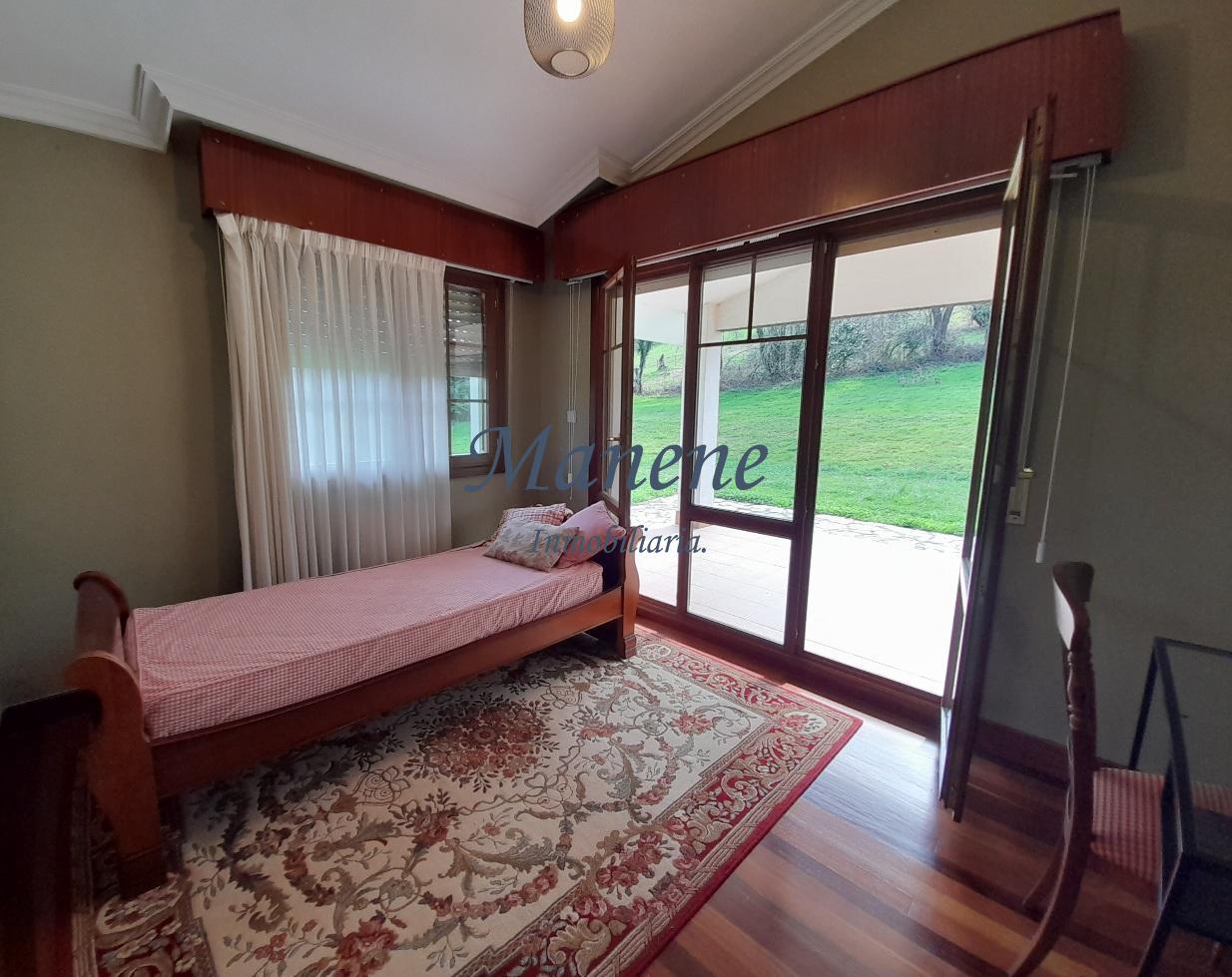 Venta de finca rústica en Laukiz