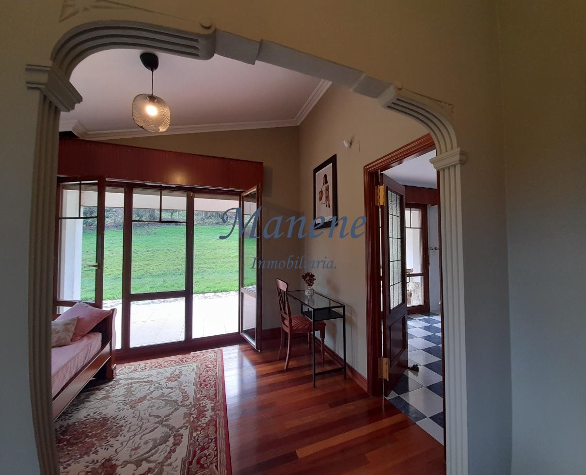 Venta de finca rústica en Laukiz