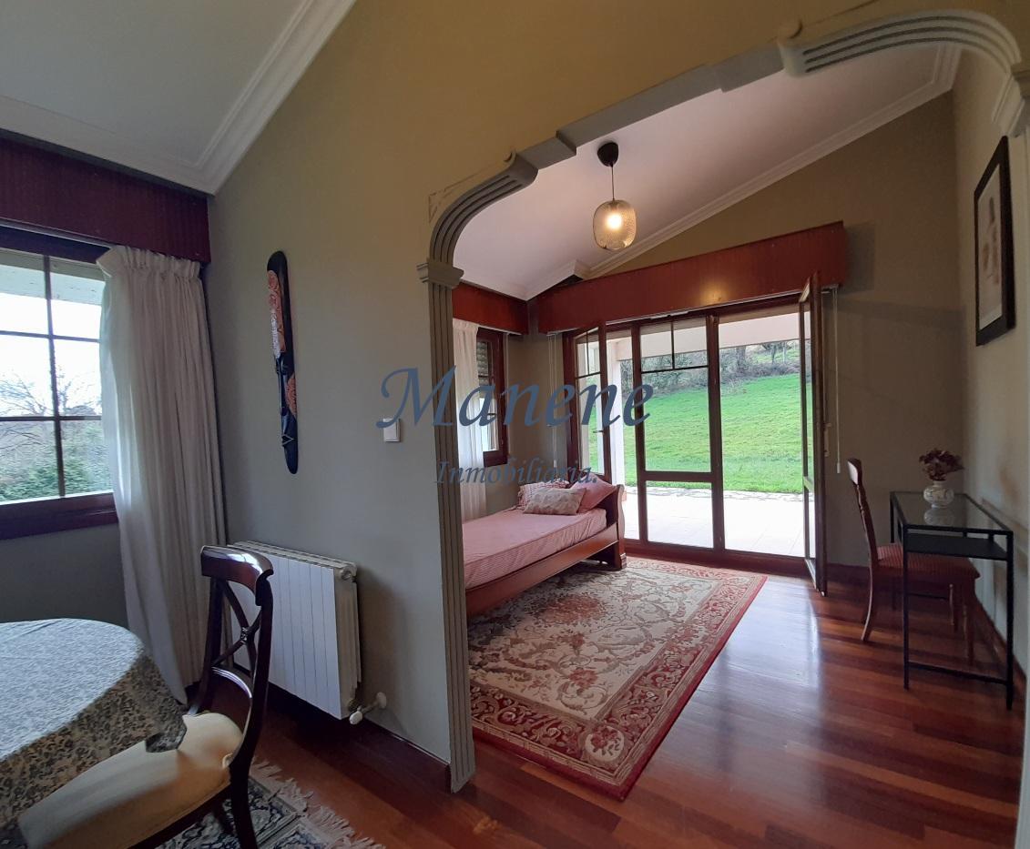 Venta de finca rústica en Laukiz