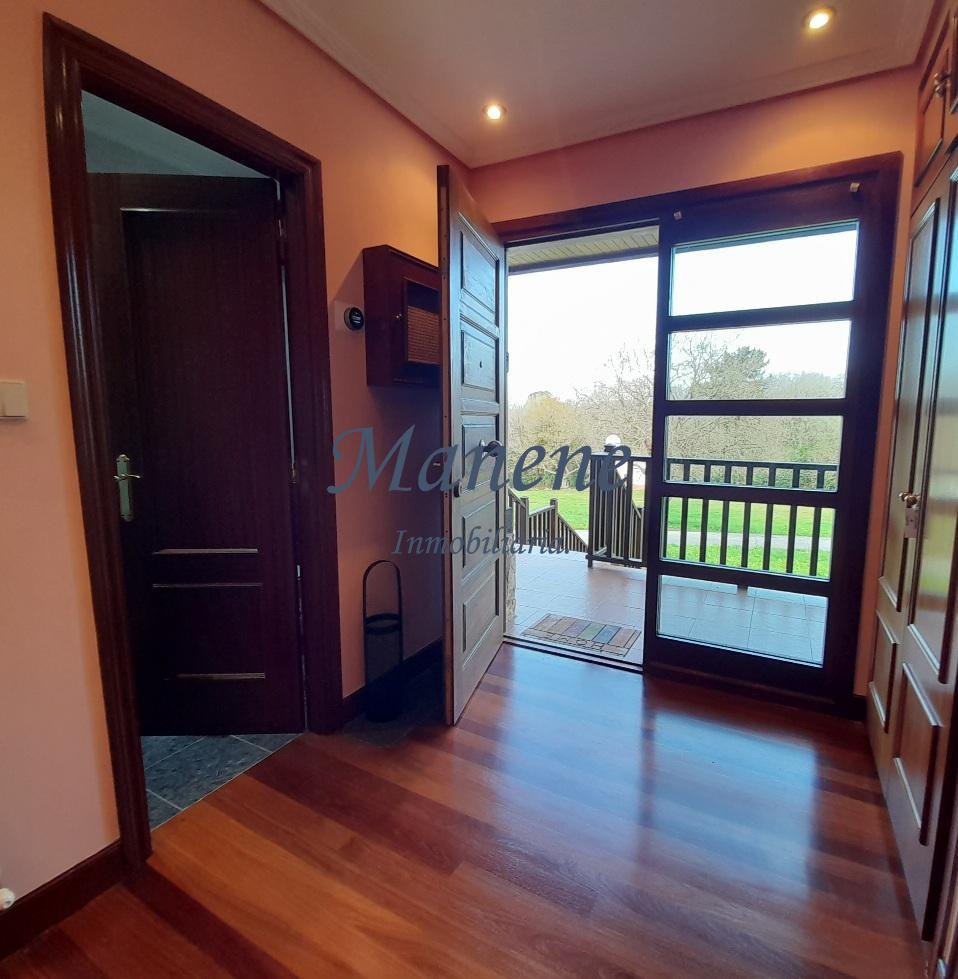 Venta de finca rústica en Laukiz