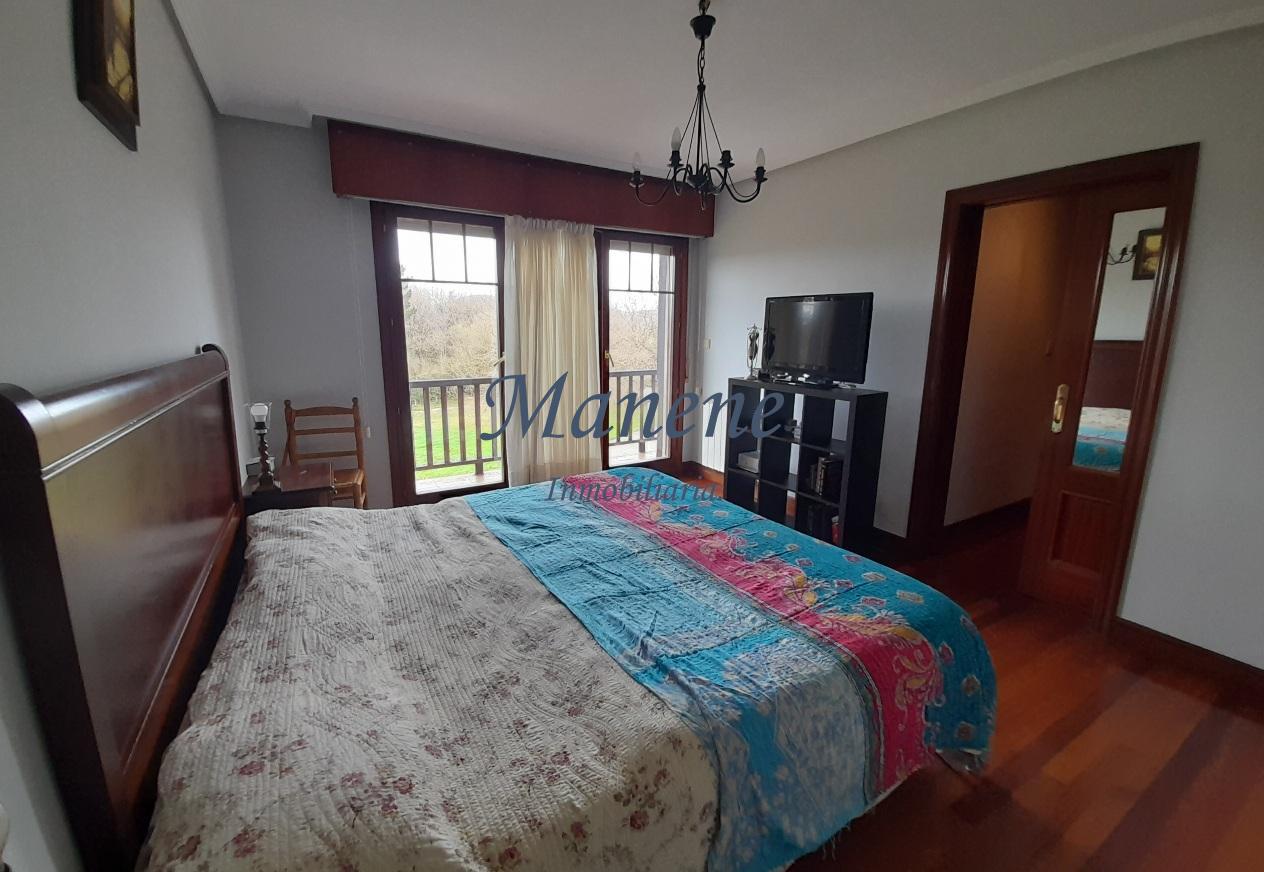 Venta de chalet en Laukiz