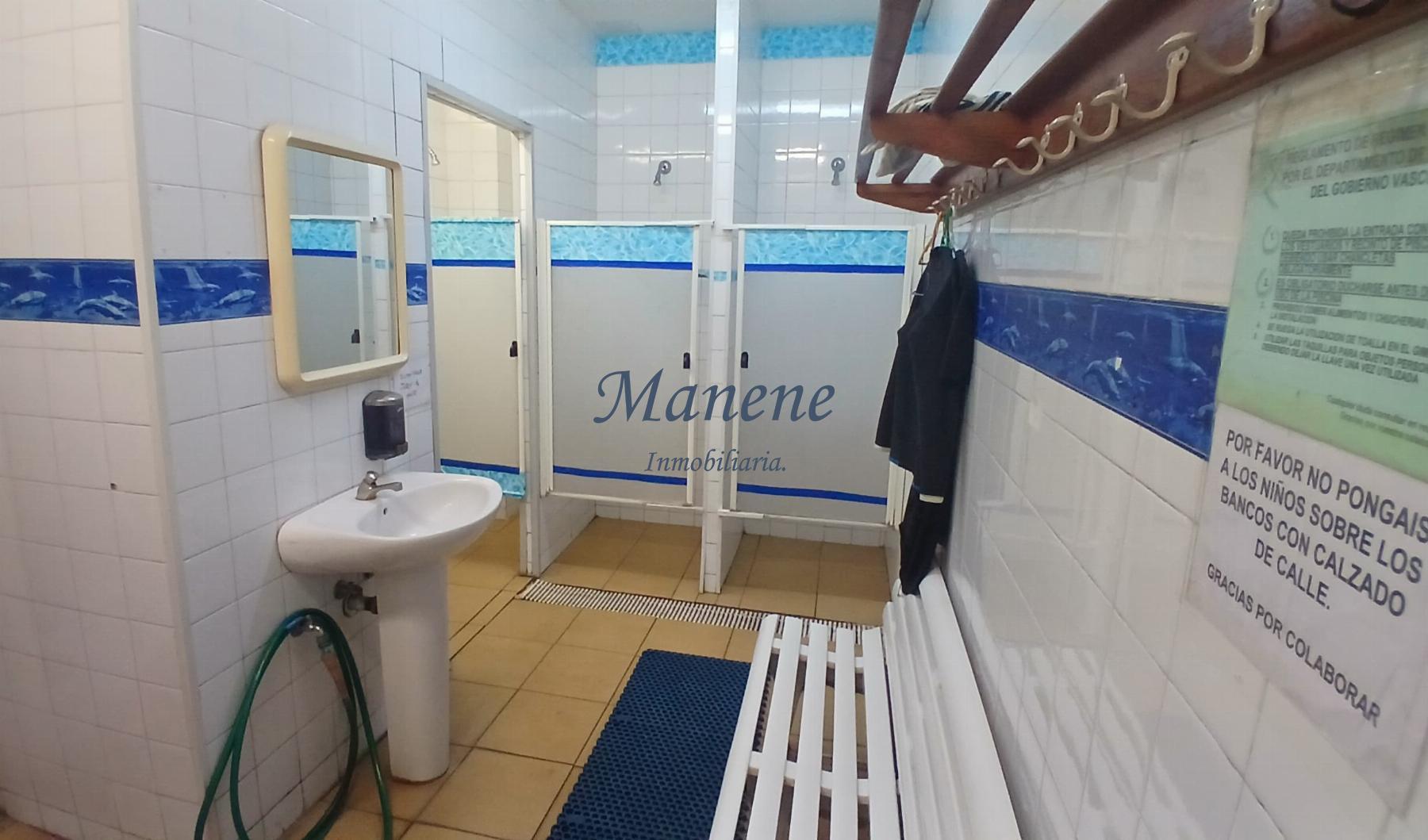 For sale of commercial in Getxo