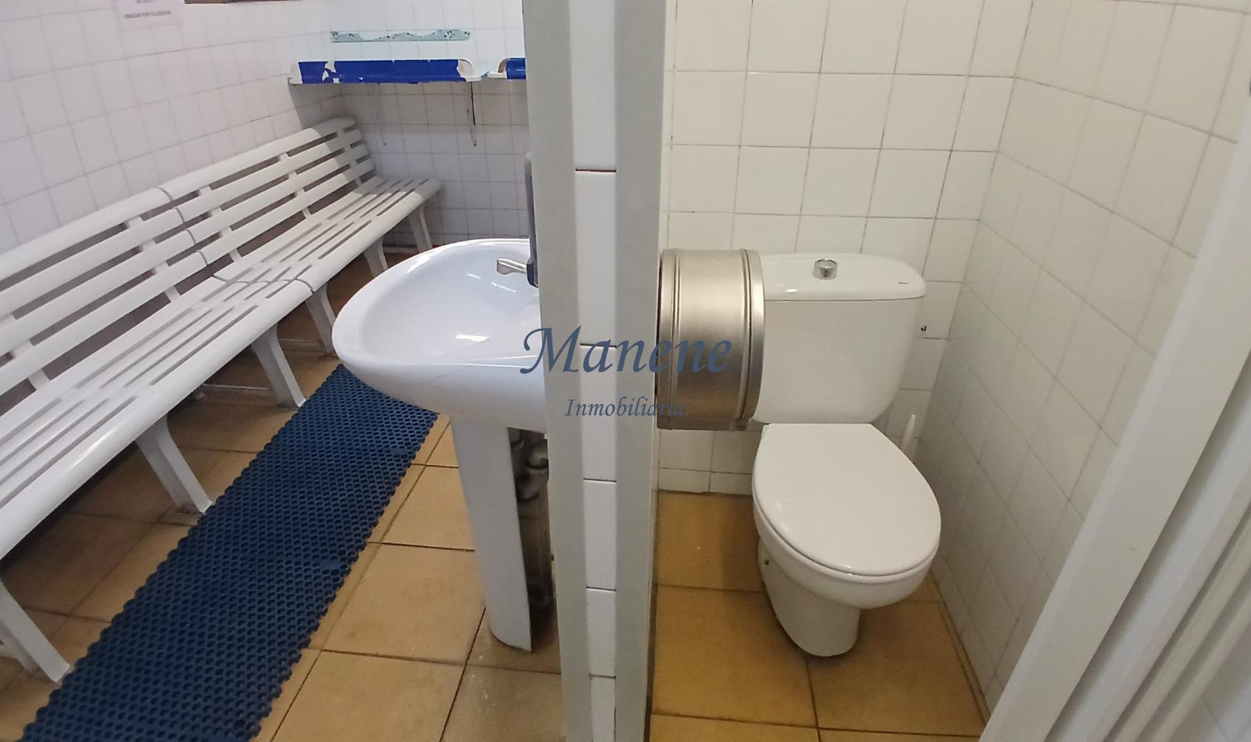For sale of commercial in Getxo