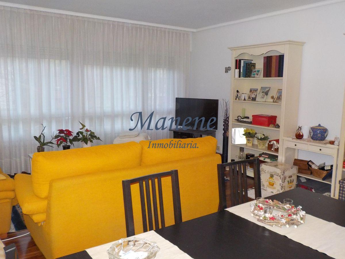 For sale of flat in Getxo