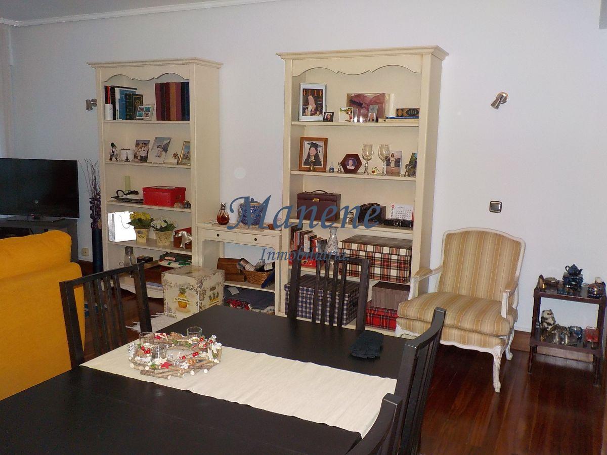 For sale of flat in Getxo