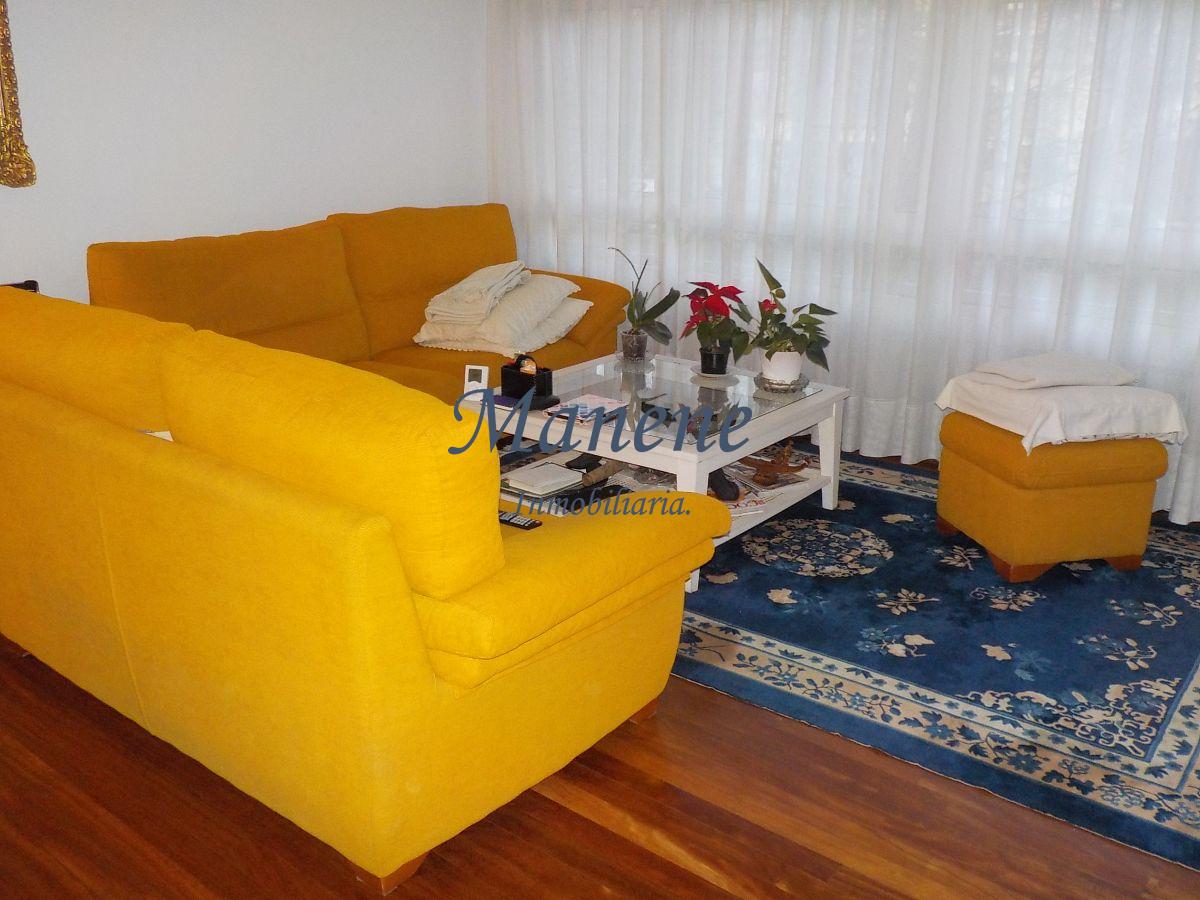 For sale of flat in Getxo