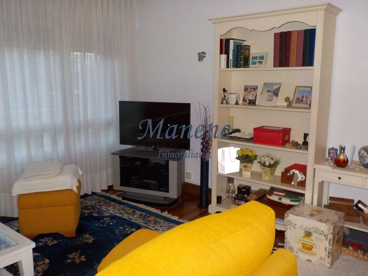 For sale of flat in Getxo