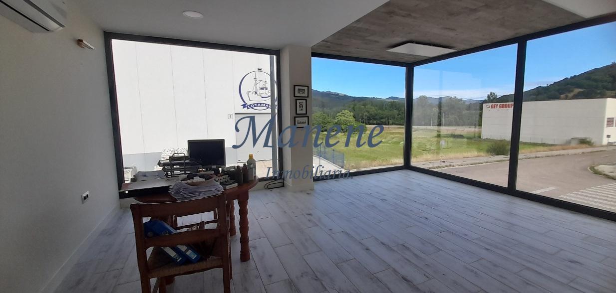 Venta de nave en Ramales de la Victoria