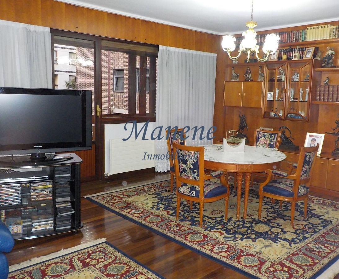 For sale of flat in Getxo