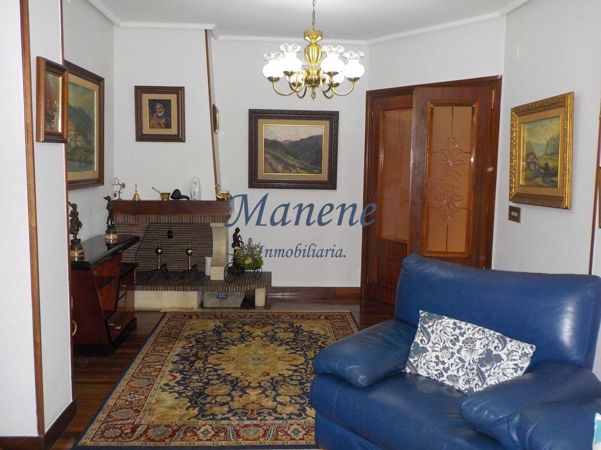 For sale of flat in Getxo