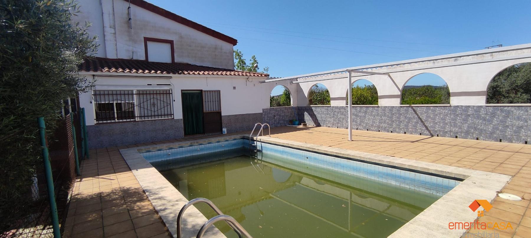 For sale of  in Don Álvaro