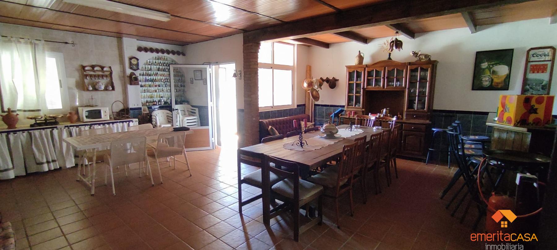 For sale of  in Don Álvaro